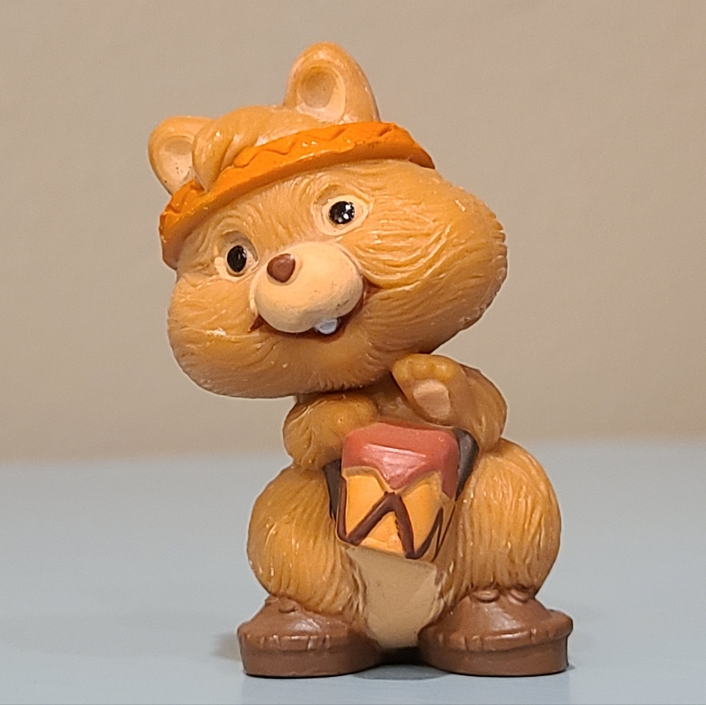 Vintage Thanksgiving Hallmark Squirrel Figurine